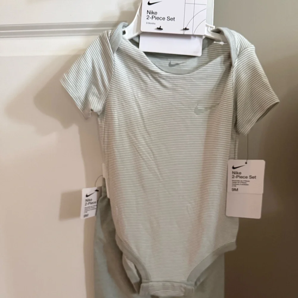 Nike 2 piece set. White and sage green stripes with sage green solid pants - Picture 1 of 3